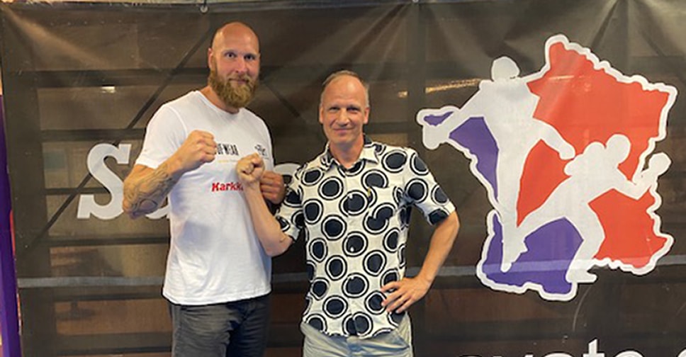Robert Helenius kävi Savate Clubilla